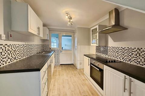 3 bedroom property to rent, Old Bridge Walk, Rowley Regis, B65