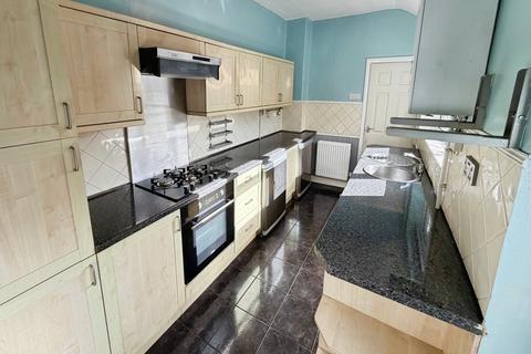 2 bedroom semi-detached house to rent, Cotesheath Street, Staffordshire ST1