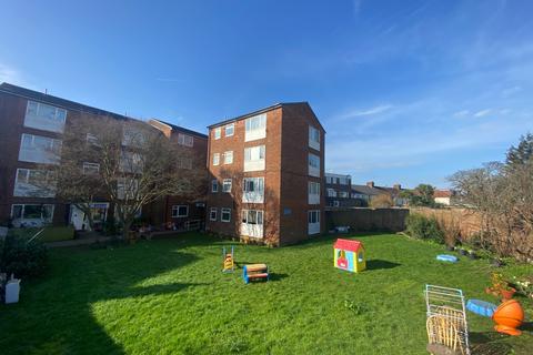 1 bedroom flat to rent, Essoldo Way, Edgware, Greater London, HA8