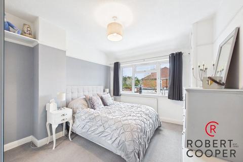 undefined, Woodlands Avenue, Ruislip, HA4
