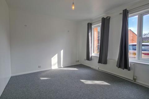 3 bedroom end of terrace house to rent, Carronade Place, West Thamesmead, London, SE28