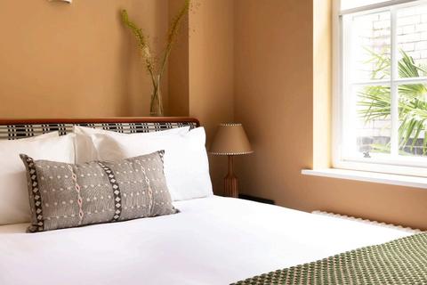 1 bedroom apartment to rent, Harley Street, London W1G