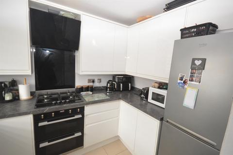 2 bedroom terraced house for sale, Ragley Close, Great Notley, Braintree, CM77