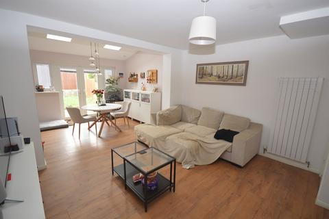 2 bedroom terraced house for sale, Ragley Close, Great Notley, Braintree, CM77
