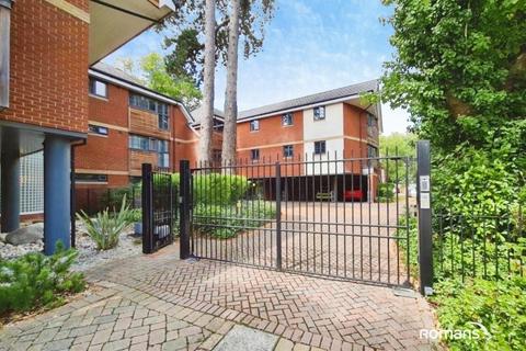 1 bedroom apartment for sale, Cliddesden Road, Basingstoke, Hampshire