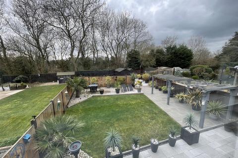 undefined, Coleridge Drive, Leicester LE19