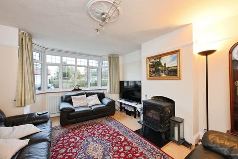 3 bedroom semi-detached house for sale, Mckenzie Road, Broxbourne