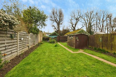 3 bedroom semi-detached house for sale, Mckenzie Road, Broxbourne