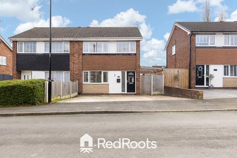 3 bedroom semi-detached house for sale, Adwick-Le-Street, South Yorkshire DN6
