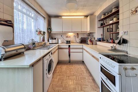 2 bedroom terraced house for sale, Keppel Road, Dagenham RM9
