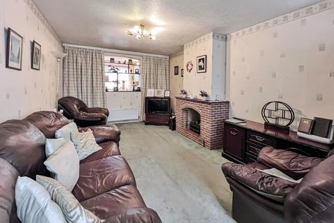 2 bedroom terraced house for sale, Keppel Road, Dagenham RM9
