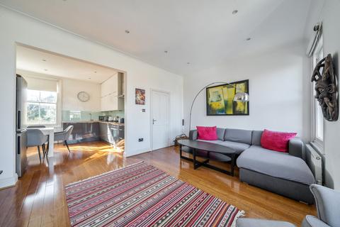 3 bedroom flat for sale, Underhill Road, East Dulwich, London, SE22