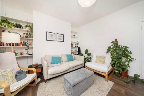 1 bedroom flat to rent, Birkbeck Road, London W3