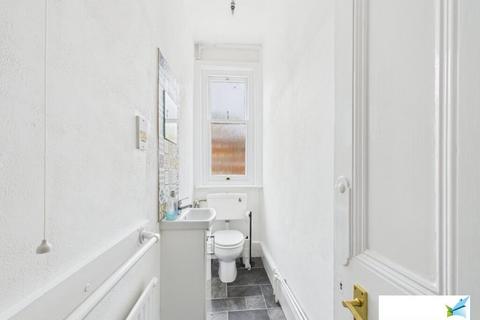 3 bedroom apartment to rent, Upper Gordon Road, Camberley