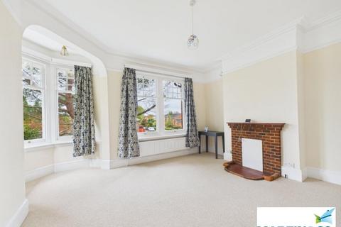 3 bedroom apartment to rent, Upper Gordon Road, Camberley