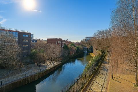 2 bedroom flat for sale, Pollitt Drive, London, NW8