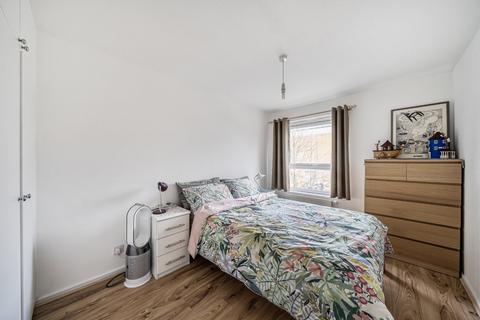 2 bedroom flat for sale, Pollitt Drive, London, NW8