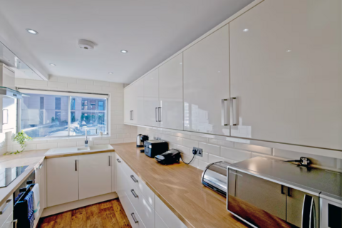 1 bedroom apartment for sale, Flat 30, Consort House, 25 Queensway, London, W2 3RX