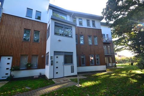 2 bedroom apartment to rent, Verwood