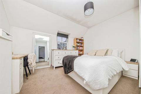 2 bedroom house for sale, Parade Square, Colchester