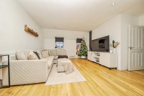 2 bedroom house for sale, Parade Square, Colchester
