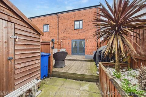 undefined, Woodfield Way, Balby