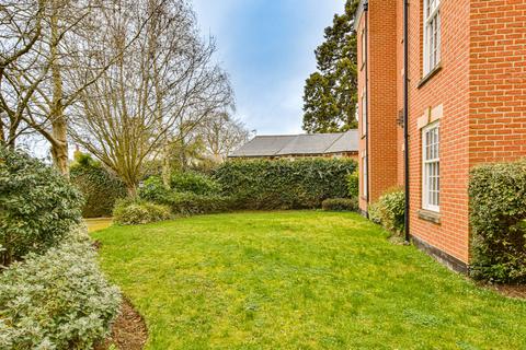 2 bedroom apartment for sale, Stephen Neville Court, Saffron Walden