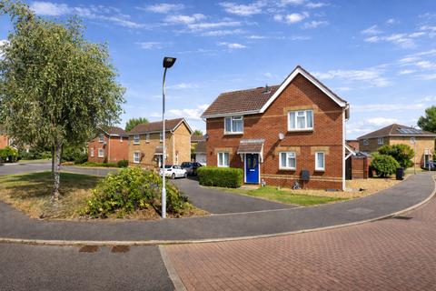 2 bedroom semi-detached house to rent, Wildflower Way, Bedford MK42