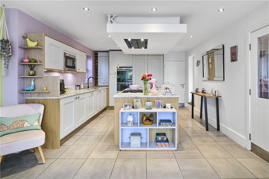 Contemporary Style