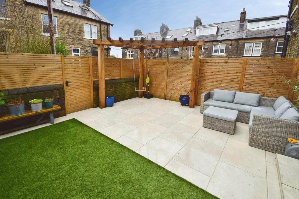 6a8e05bf-Garden 202