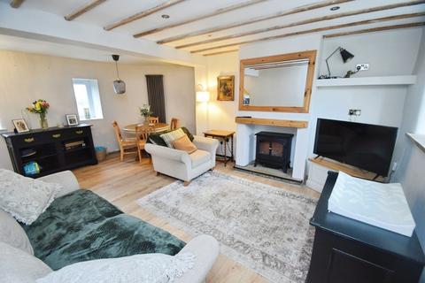 undefined, Bradford BD17