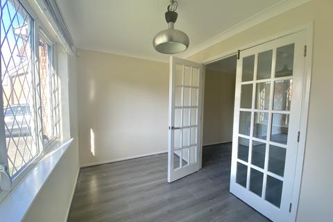 4 bedroom house to rent, Antelope Avenue, Grays, RM16