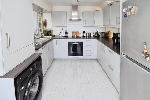 undefined, Thornes Park, Bradford BD18