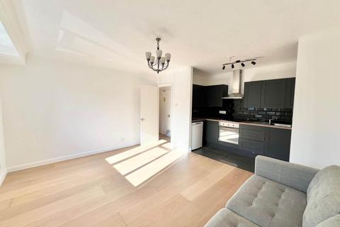 undefined, Weald Road, Brentwood CM14