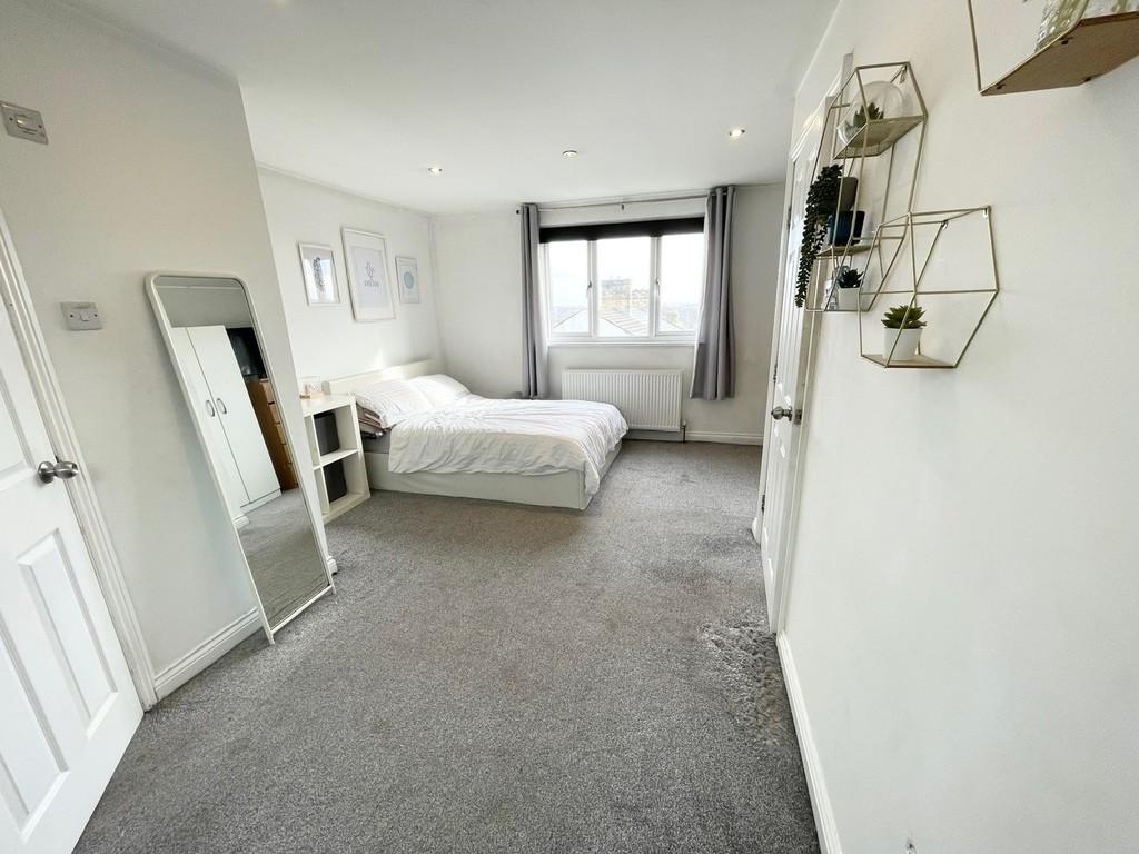 Masterbedroom