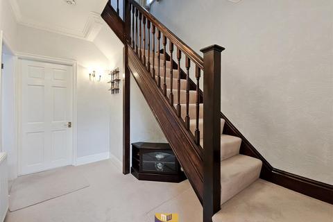 3 bedroom detached house for sale, Moorville Road, Salford M6