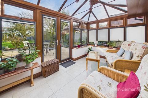 4 bedroom detached house for sale, Far Lane, Normanton On Soar