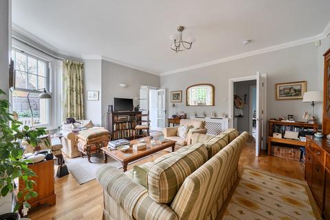 undefined, Round Oak Road, Weybridge, KT13