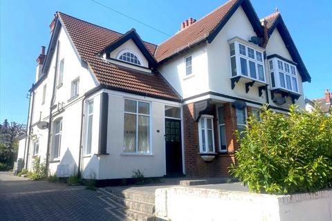 Westcliff on Sea SS0