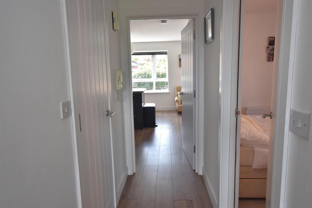 Private Entrance Hall