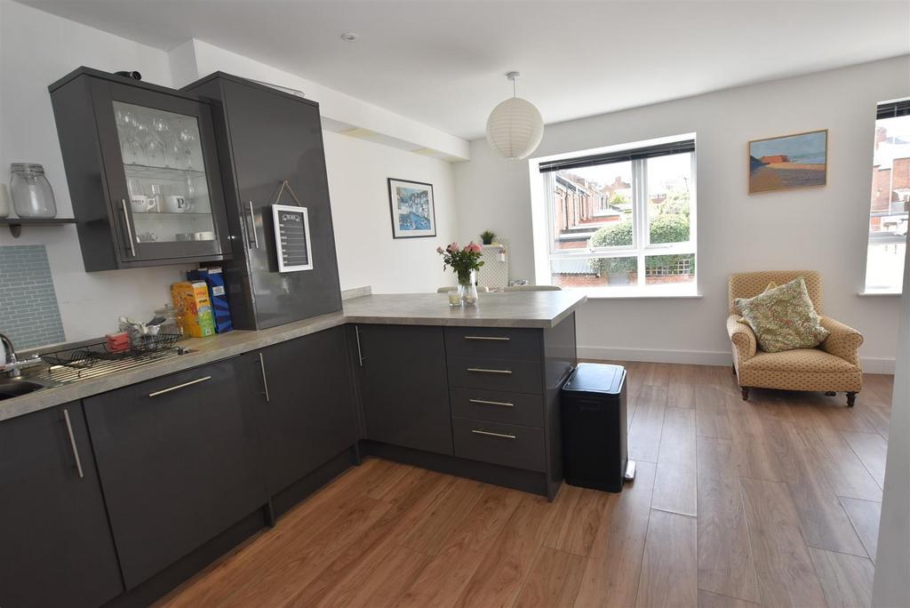 Kitchen/Living Room