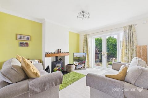 3 bedroom semi-detached house for sale, Henhurst Hill, Burton-on-Trent