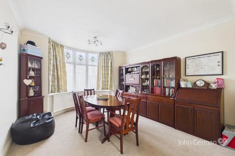 3 bedroom semi-detached house for sale, Henhurst Hill, Burton-on-Trent