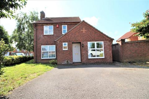 3 bedroom detached house for sale, Meadowsweet Road, Hamilton, Leicester