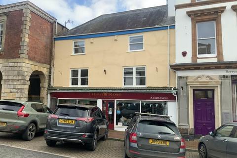 undefined, Cornmarket Street, Torrington