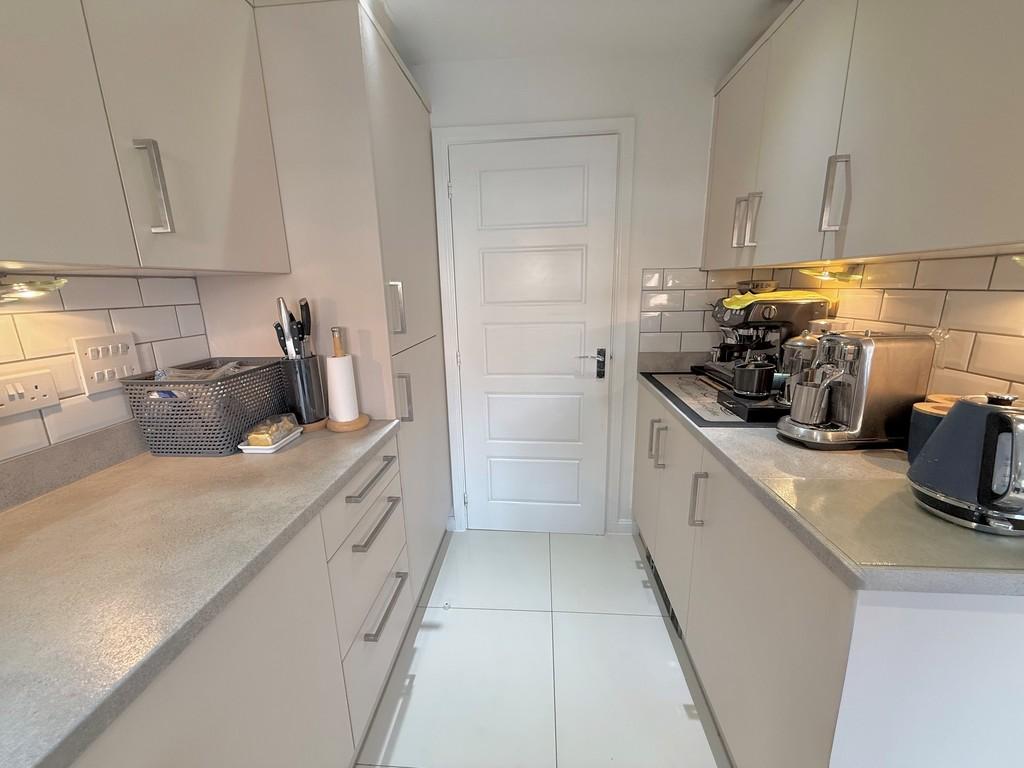 2 Wilcox Way Kitchen 4
