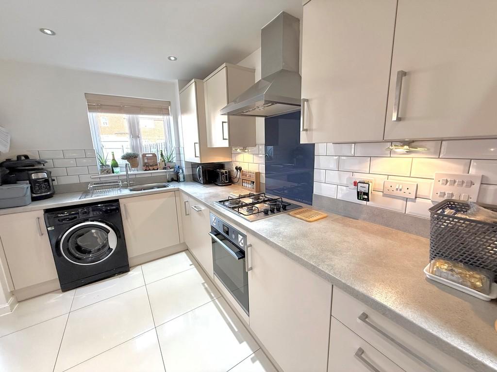 2 Wilcox Way Kitchen 1