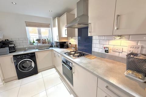 3 bedroom semi-detached house for sale, Wilcox Way, Littlehampton