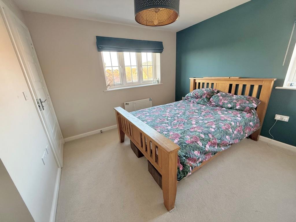 2 Wilcox Way Bed1 2