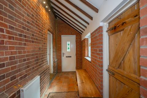 6 bedroom detached house for sale, Marches Road, Warnham